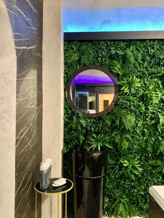 Romantic Wellness Apartment Colosseo Экстерьер фото