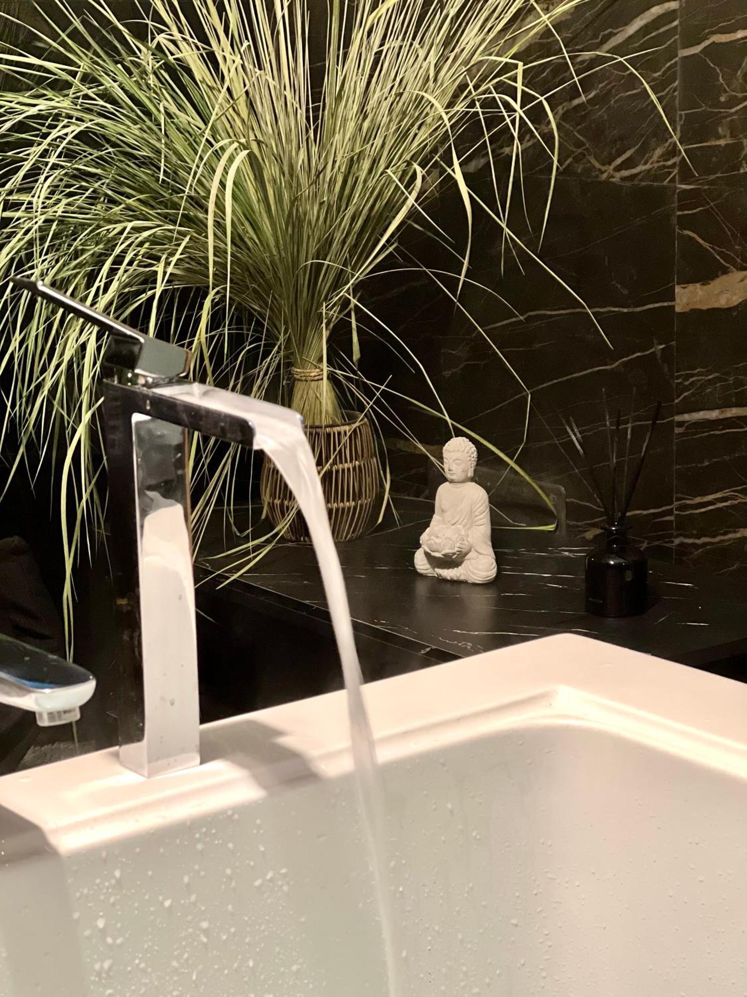 Romantic Wellness Apartment Colosseo Экстерьер фото
